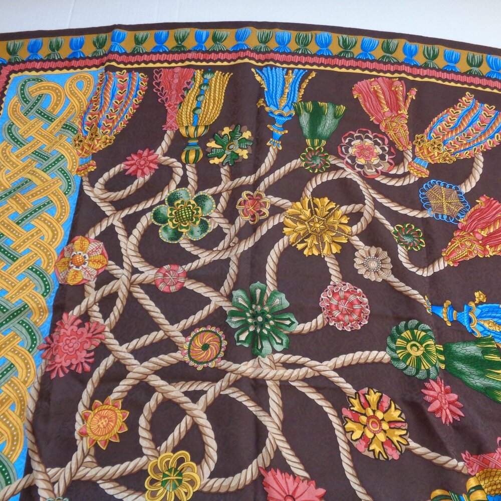 Vintage LOUIS FERAUD Multicolor 34" SILK SCARF Hand Rolled Tassel Print - Picture 6 of 7